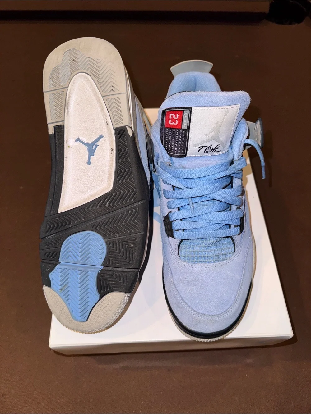 Jordan Retro 4 UNC